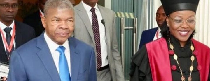 TRIBUNAL CONSTITUCIONAL COM MEDO
